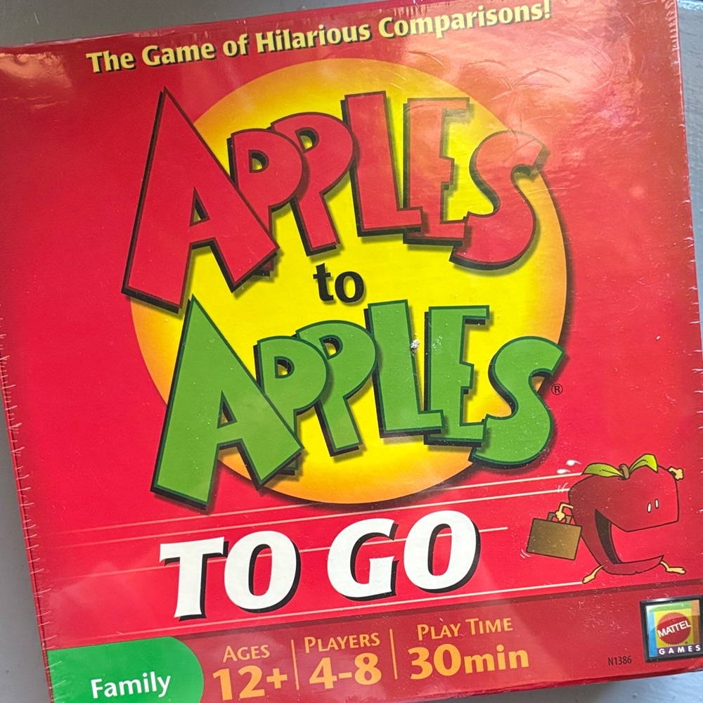 Mattel Apples to Apples To Go